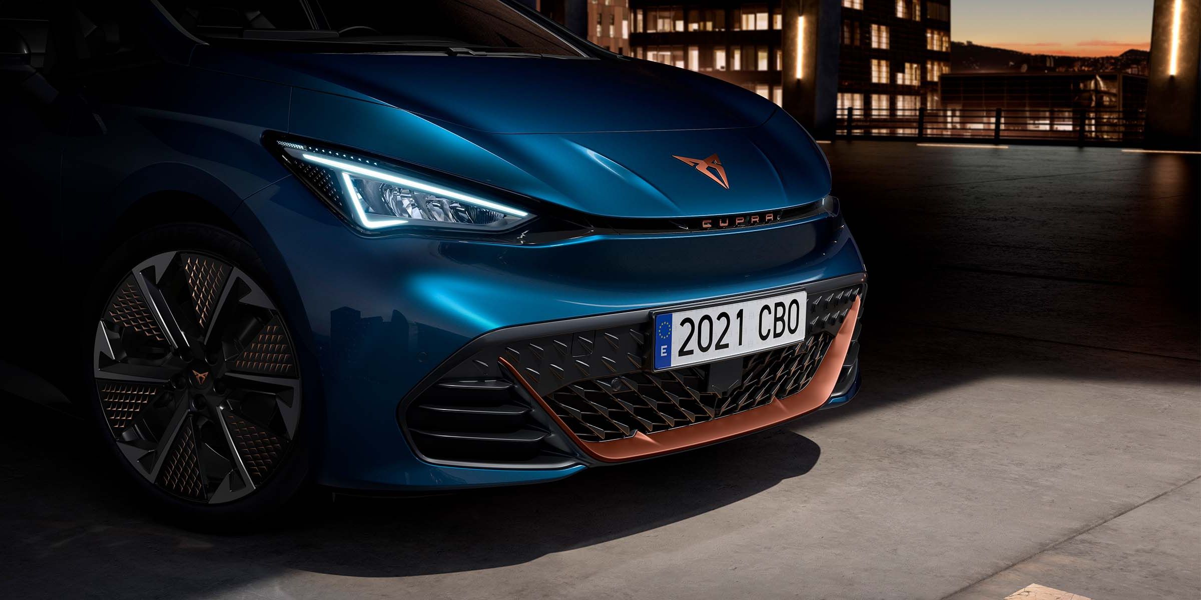 Imagebild zum CUPRA Navi-Update-Heckansicht eines CUPRA