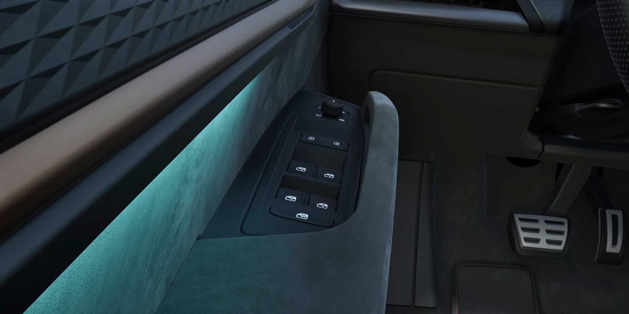 Notranji del vrat avtomobila CUPRA Born z mehko oblogo v modro-sivi barvi, osvetljen z ambientalno modro svetlobo. Na naslonu za roko je panel z več gumbi za upravljanje električnih stekel in nastavitve ogledal. 