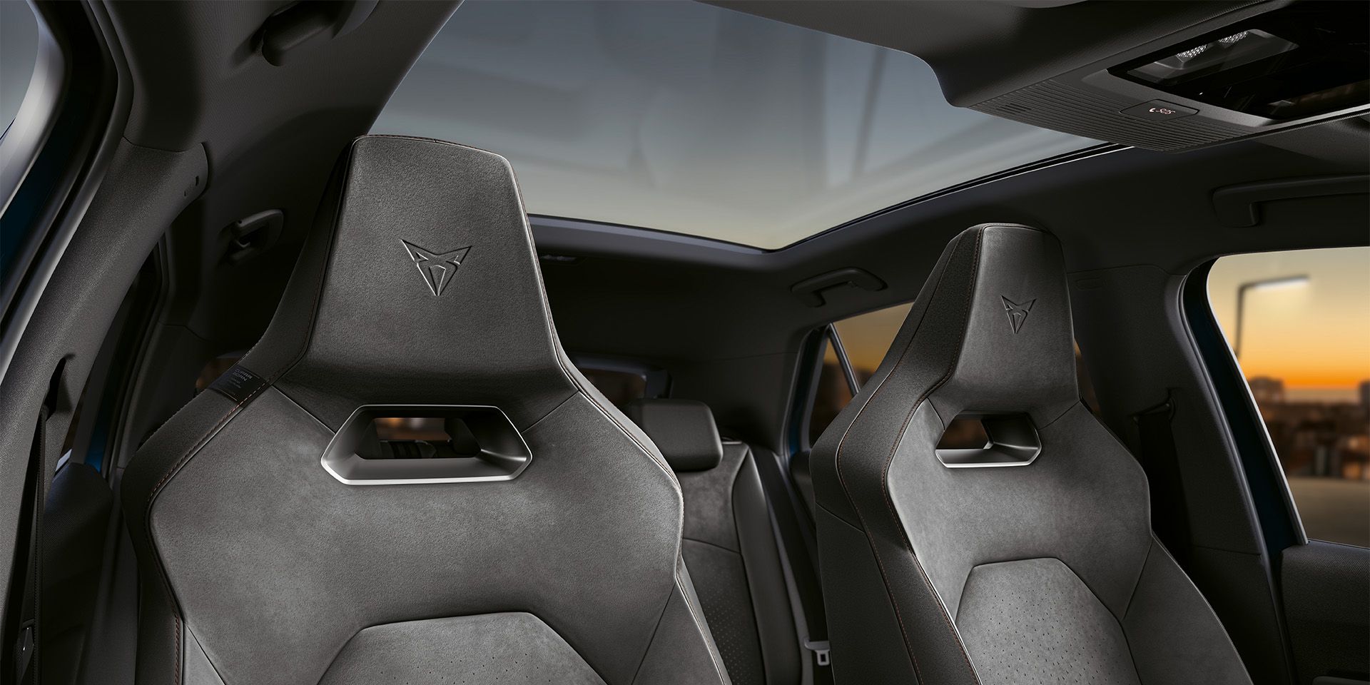 CUPRA Born Sportsitze Marine