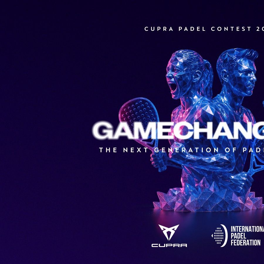Futuristična podoba dveh ljudi z loparji za padel na temnem ozadju, z napisom "GAMECHANGERS" in besedilom "THE NEXT GENERATION OF PADEL PLAYERS". Spodaj sta logotipa Cupra in Mednarodne padel zveze.