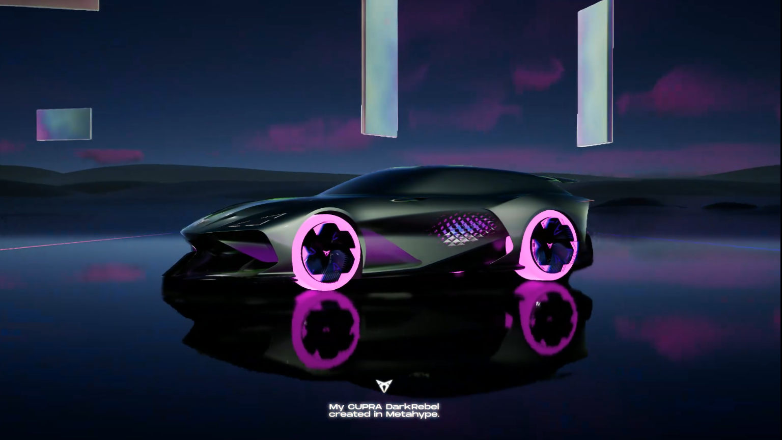 V futurističnem okolju je sodobni avtomobil CUPRA DarkRebel s svetlečimi roza platišči, ki se odbijajo od tekoče črne površine. Ozadje je temno z več svetlečimi pravokotnimi oblikami, ki visijo v zraku. 