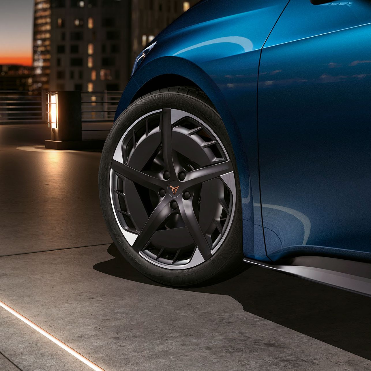 CUPRA Born 19 Zoll Leichtmetallfelgen Black Sport