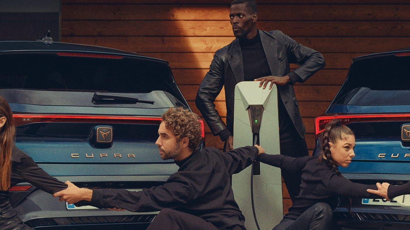 CUPRA Born Plug & Charge Imagebild